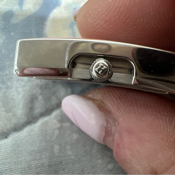 Hermes Belt Watch with 2 Straps - Picture 10 of 10